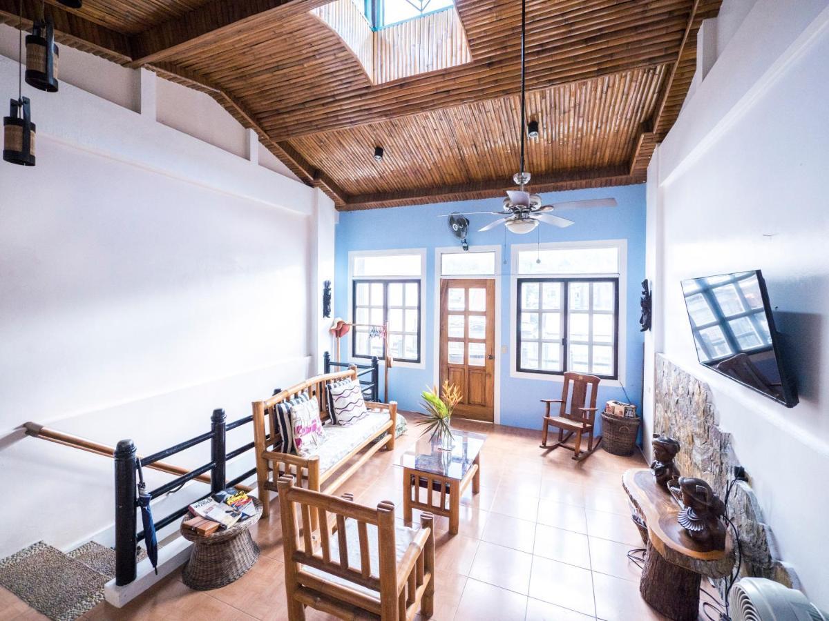 Stone Creek House Bed & Breakfast Romblon Dış mekan fotoğraf