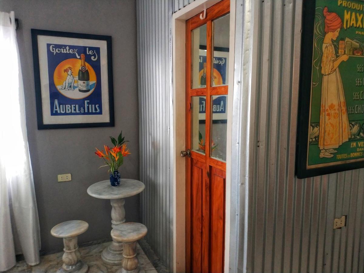 Stone Creek House Bed & Breakfast Romblon Dış mekan fotoğraf