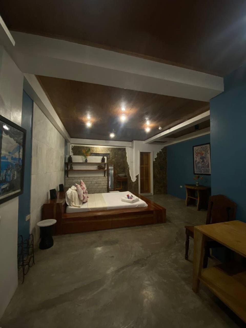 Stone Creek House Bed & Breakfast Romblon Oda fotoğraf