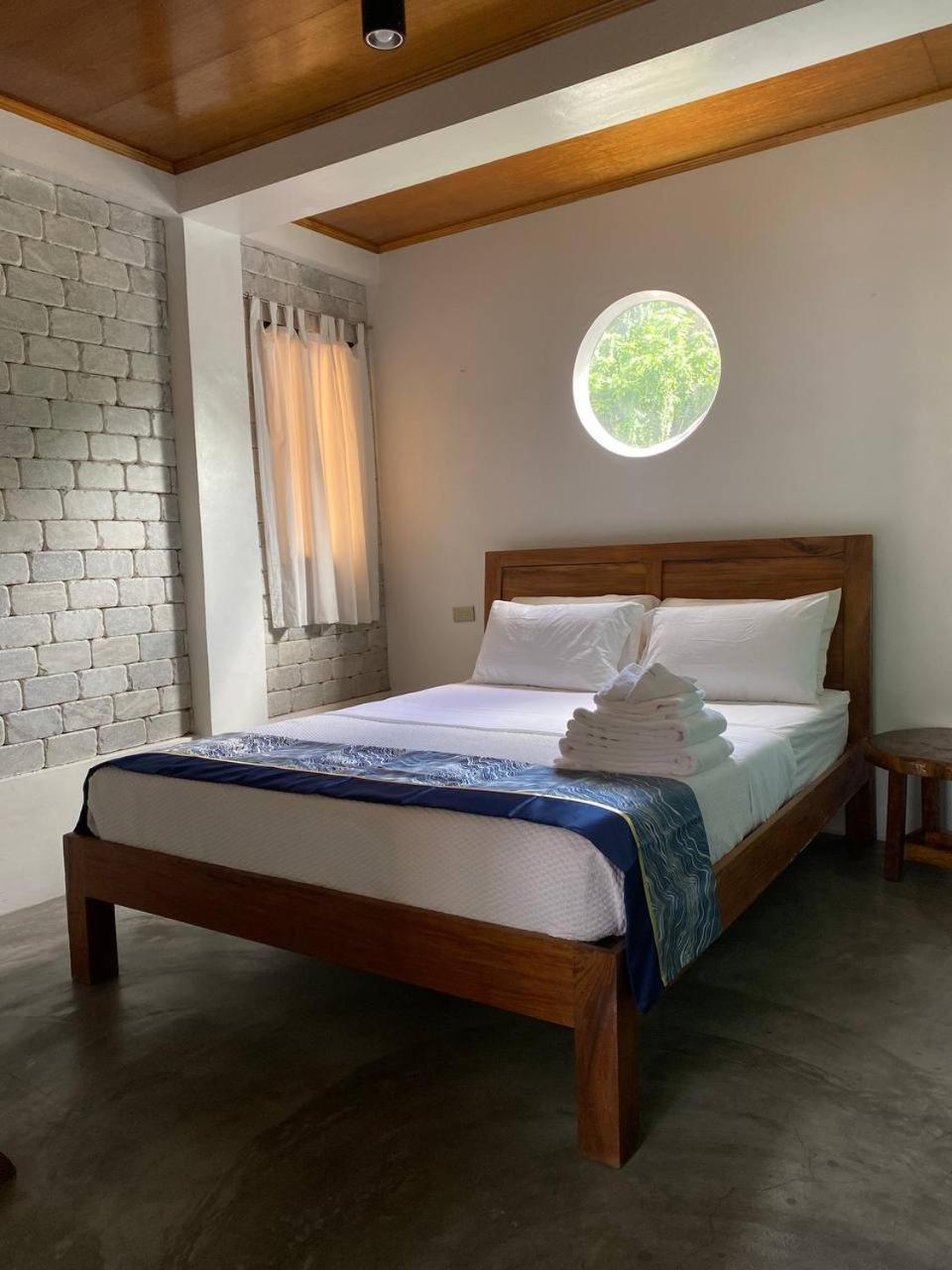 Stone Creek House Bed & Breakfast Romblon Dış mekan fotoğraf